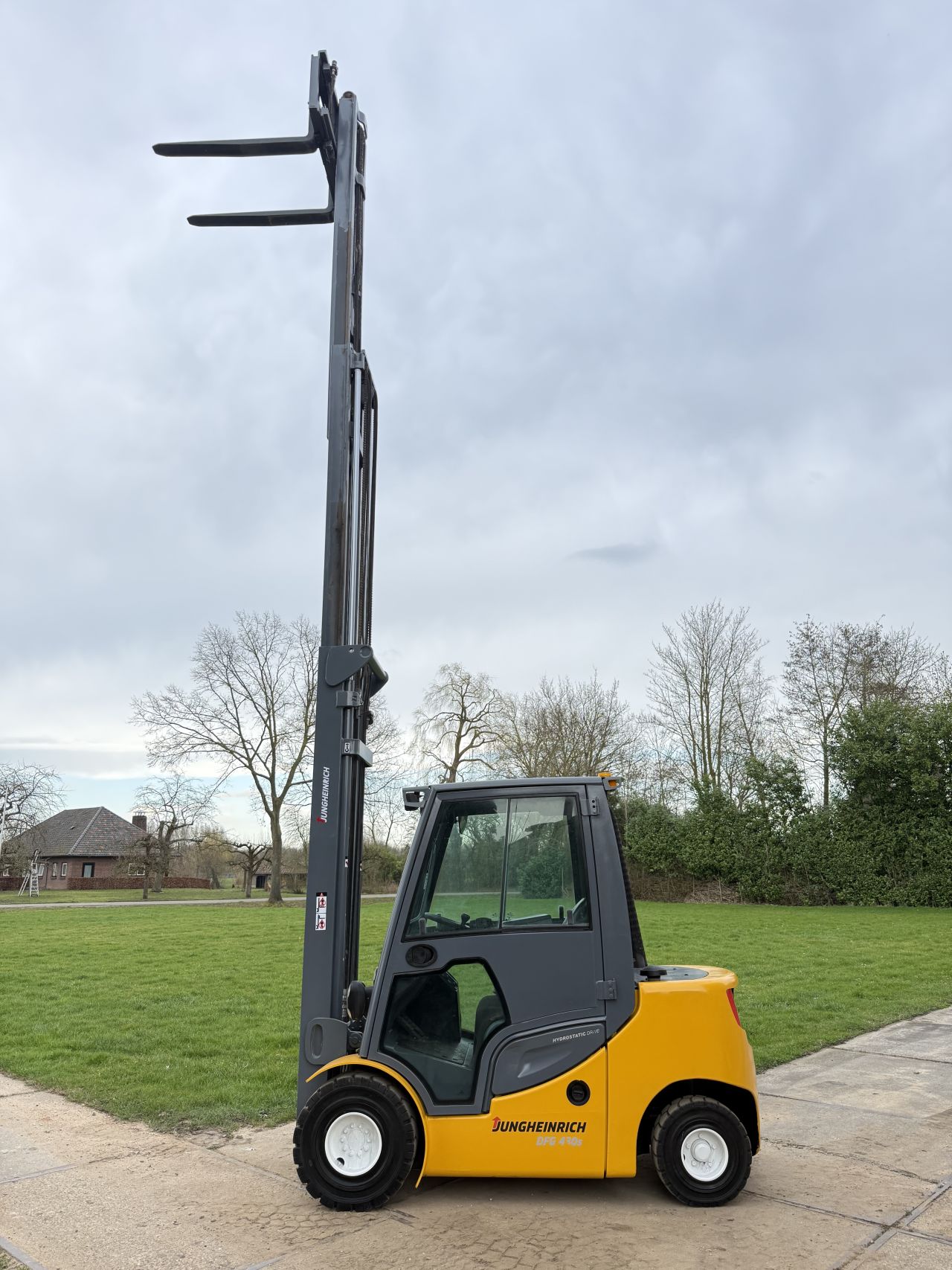 Jungheinrich 3000KG diesel triplo 7m Sideshift 4e vent 2300uur