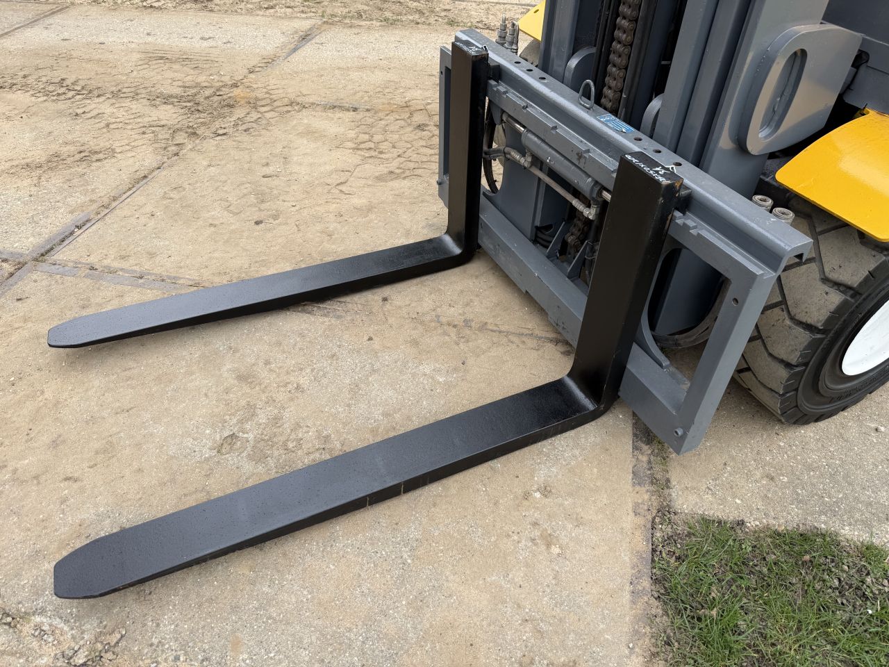 Jungheinrich 3000KG diesel triplo 7m Sideshift 4e vent 2300uur