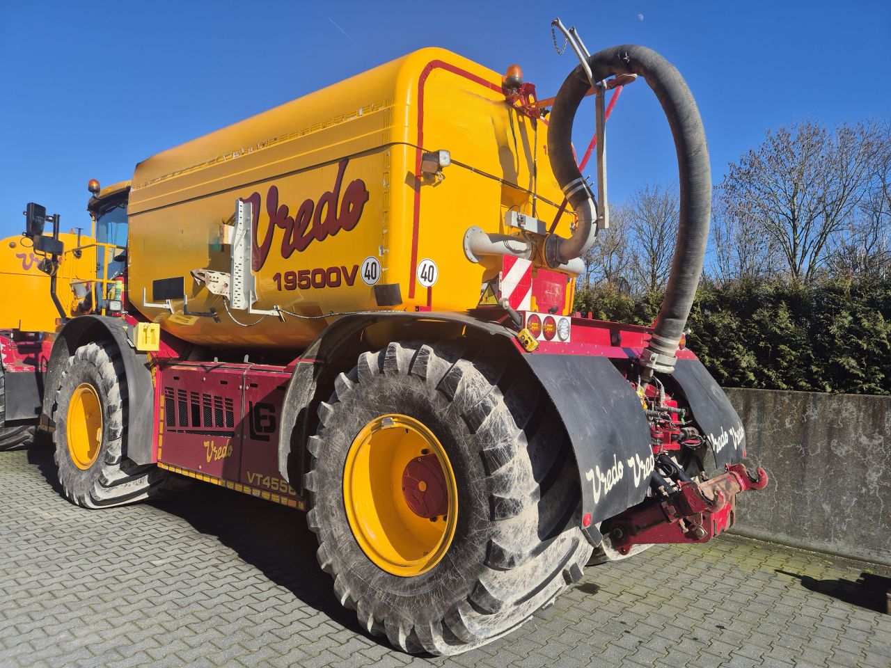VREDO VT4556-V