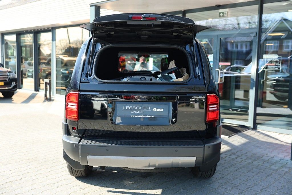 Toyota Landcruiser 250 2.8 D-4D 5DRS ELEGANCE A/T VAN BPM VRIJ