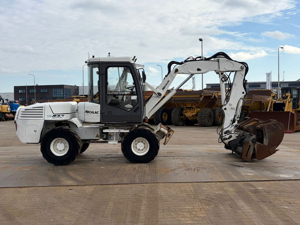 Mecalac 12MTX incl. 5 x bucket