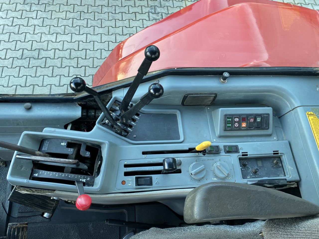 Case Magnum 7210 Powershift