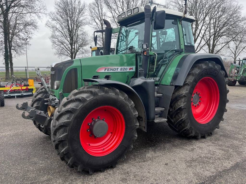 Fendt 820 Vario TMS