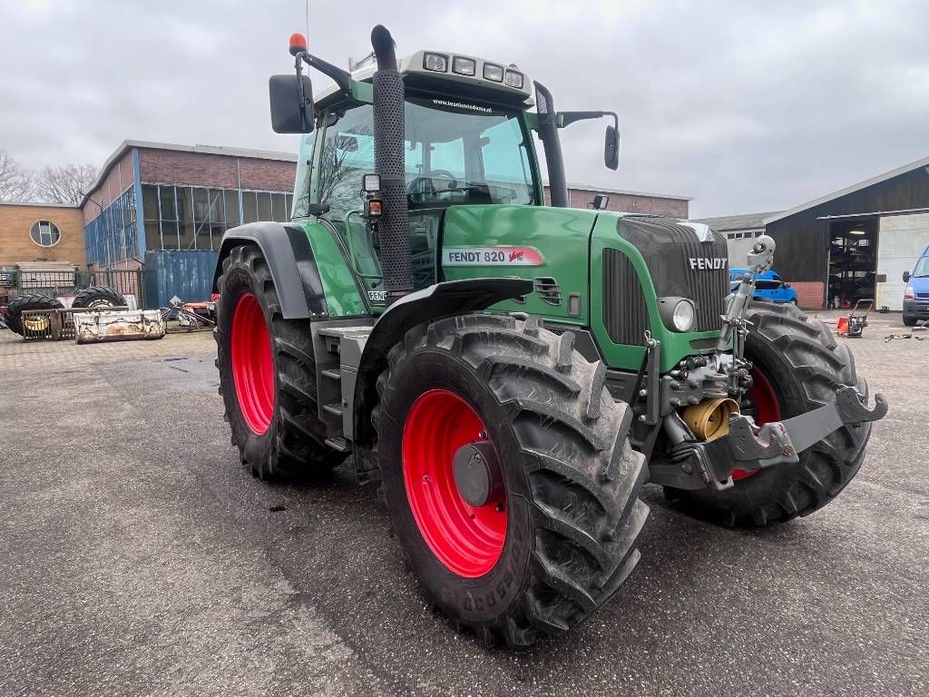 Fendt 820 Vario TMS