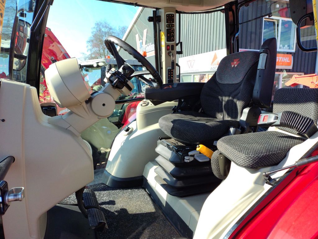 Massey Ferguson 6713-S DYNA-6 EFFICIENT