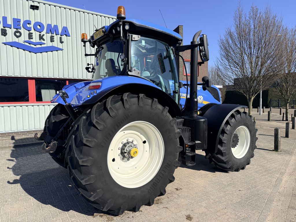 New Holland T7.230 AC Stage V