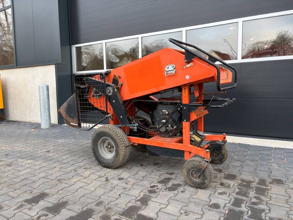 Feldhäcksler Eliet Super Prof 2000 2013