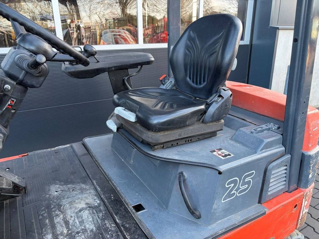 Forklift Toyota 7FBMF25 Electric 2500kg 4.7m 2005