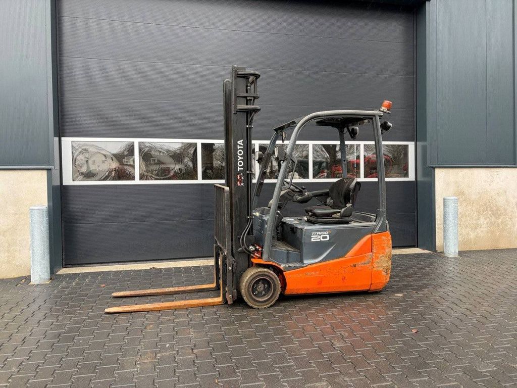 Toyota 8FBE20T Elektrogabelstapler, 1930 kg, 4,0 m, Baujahr 2016