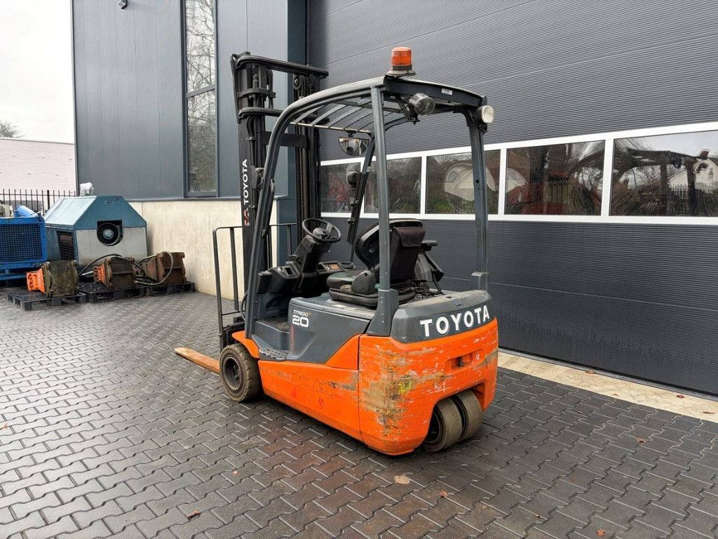 Toyota 8FBE20T Elektrogabelstapler, 1930 kg, 4,0 m, Baujahr 2016