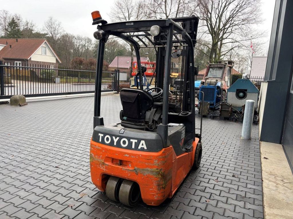 Toyota 8FBE20T Elektrogabelstapler, 1930 kg, 4,0 m, Baujahr 2016