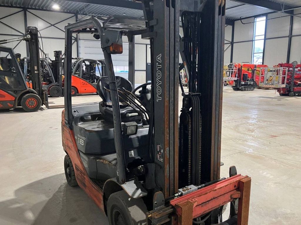 Forklift Toyota 02-8FDF18 Diesel 1750kg 4.3m 2010