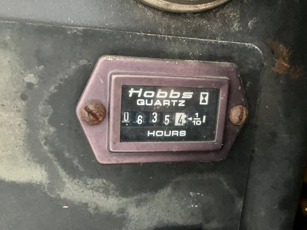 Scherenbühne Grove SM4688E Elektrisch 14 m 1996