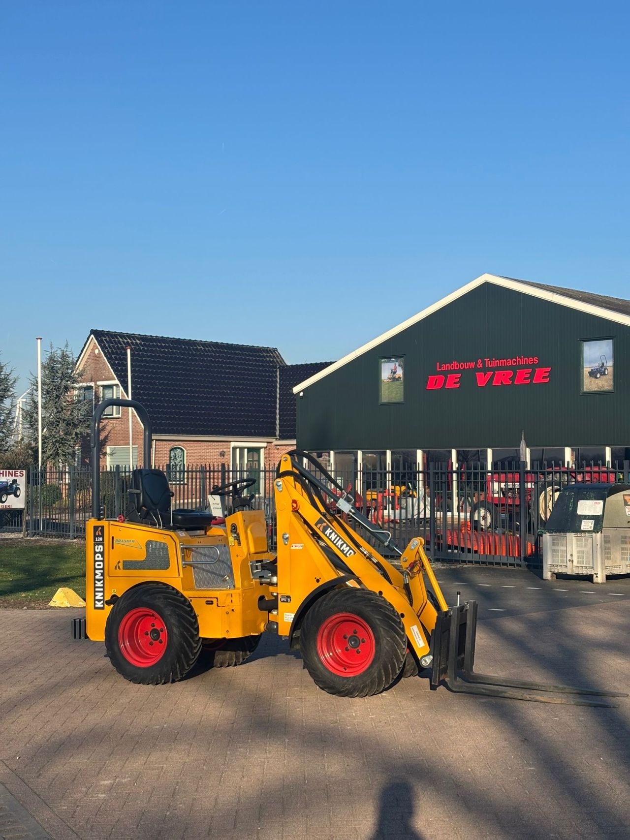 Knikmops 120/130 ( 80 uur )