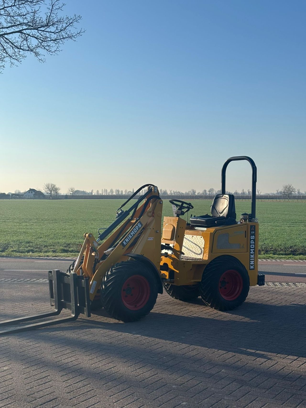 Knikmops 120/130 ( 80 uur )