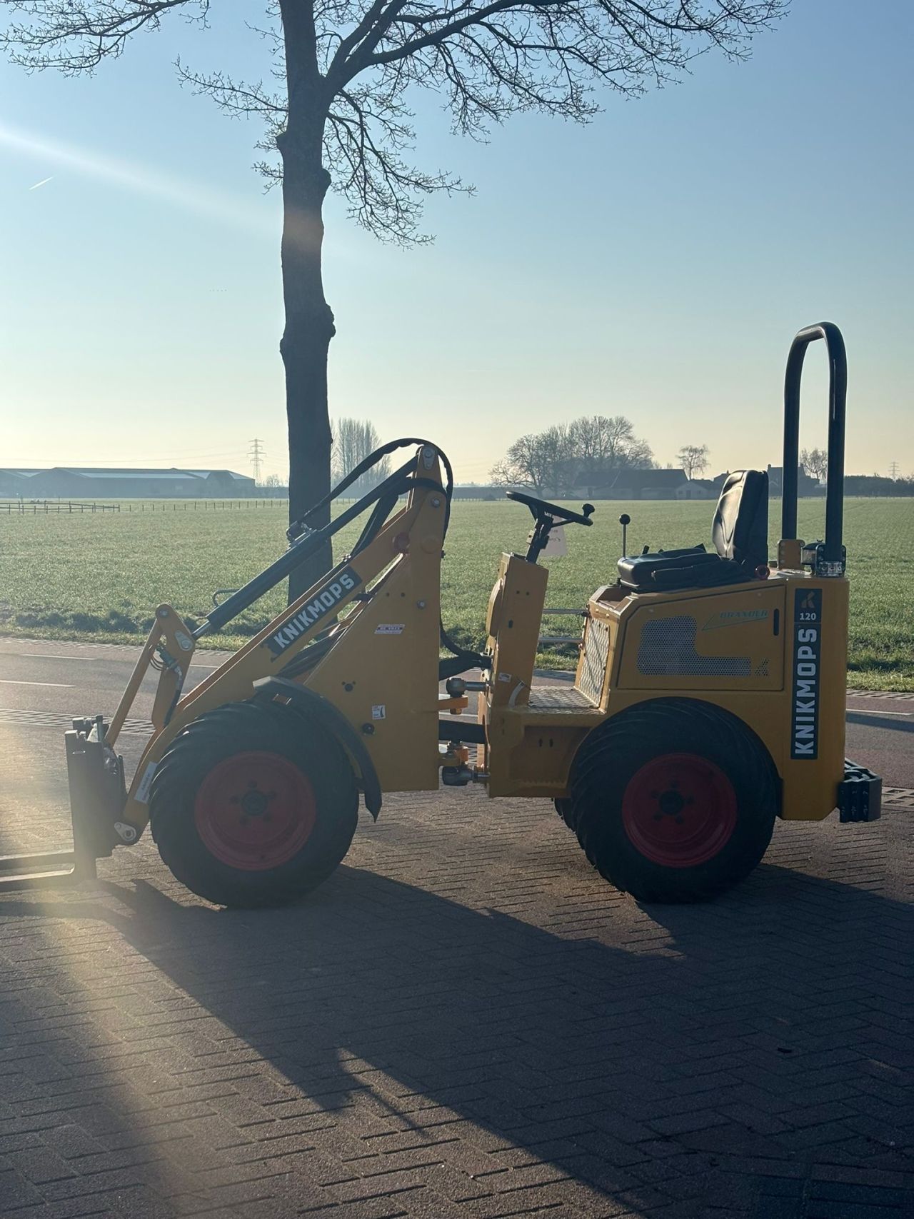 Knikmops 120/130 ( 80 uur )