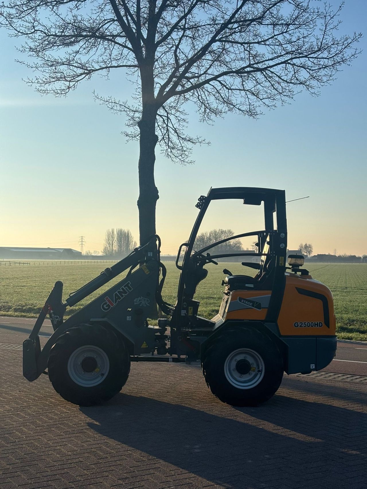 Giant g2500 ( 195 uur )