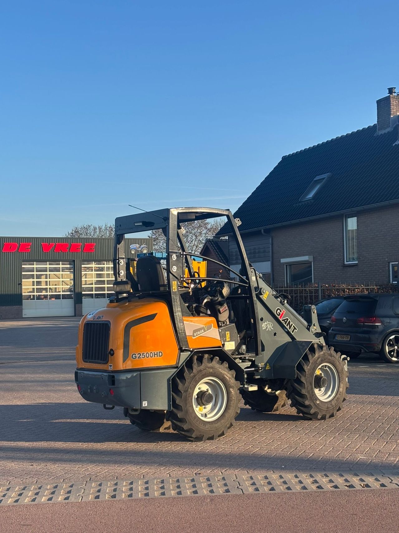 Giant g2500 ( 195 uur )