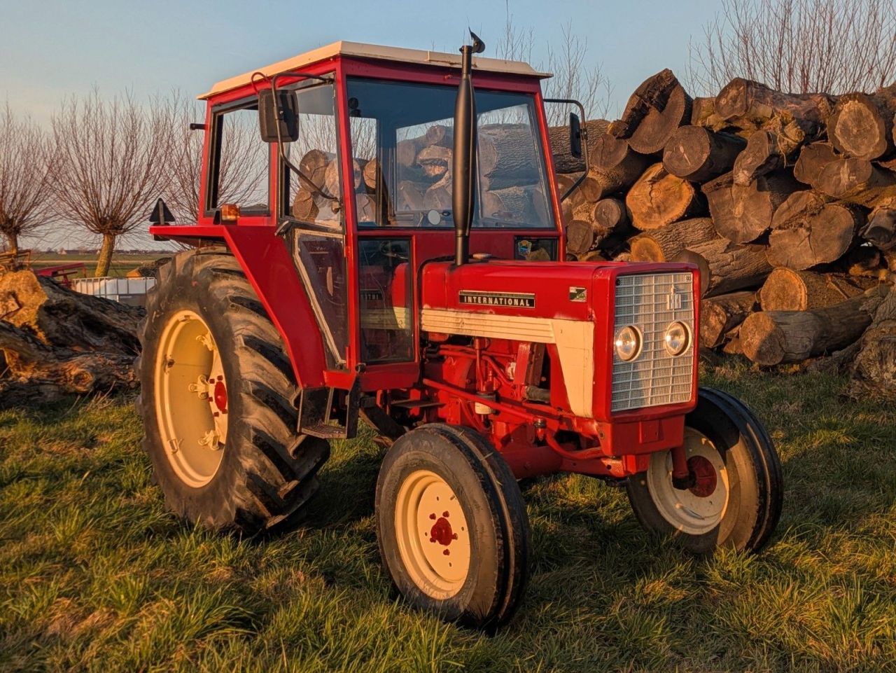 International IHC 353