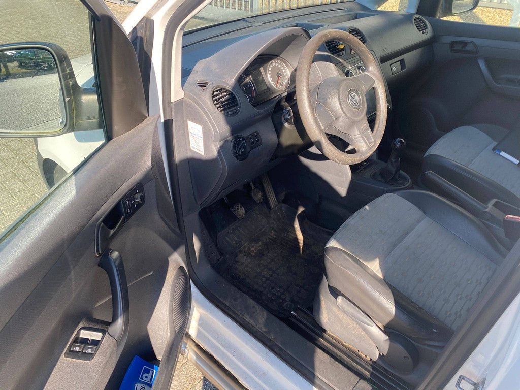 Volkswagen Caddy 1.6 TDI Diesel 102 PS 2011 Van (Marge)