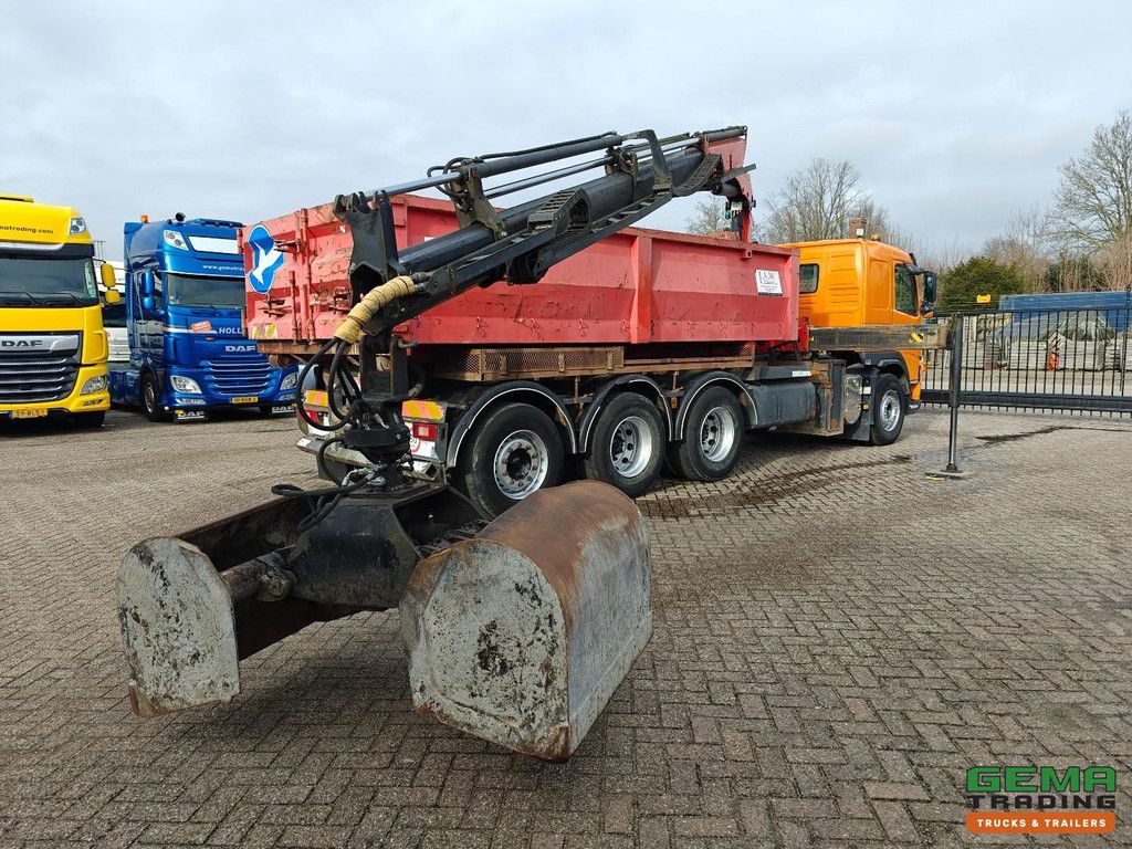Volvo FM 440 8x4/4 Sleeper Cab Euro 5 - VDL Hooklift System + Palfinger PK18002-EH - Radio-Controlled - Engine Overhauled! - Incl. Container