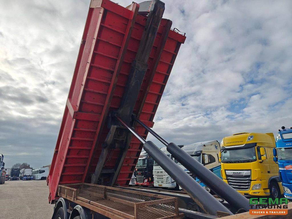 Volvo FM 440 8x4/4 Sleeper Cab Euro 5 - VDL Hooklift System + Palfinger PK18002-EH - Radio-Controlled - Engine Overhauled! - Incl. Container