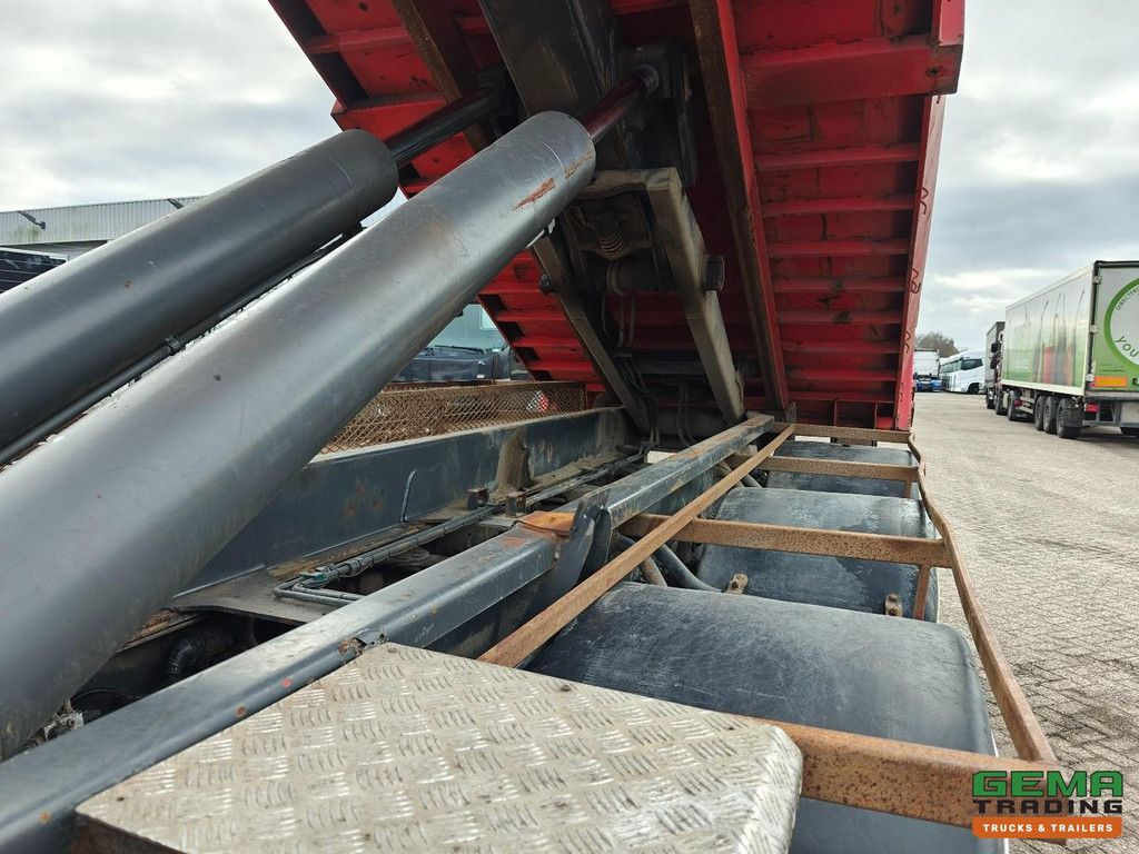 Volvo FM 440 8x4/4 Sleeper Cab Euro 5 - VDL Hooklift System + Palfinger PK18002-EH - Radio-Controlled - Engine Overhauled! - Incl. Container