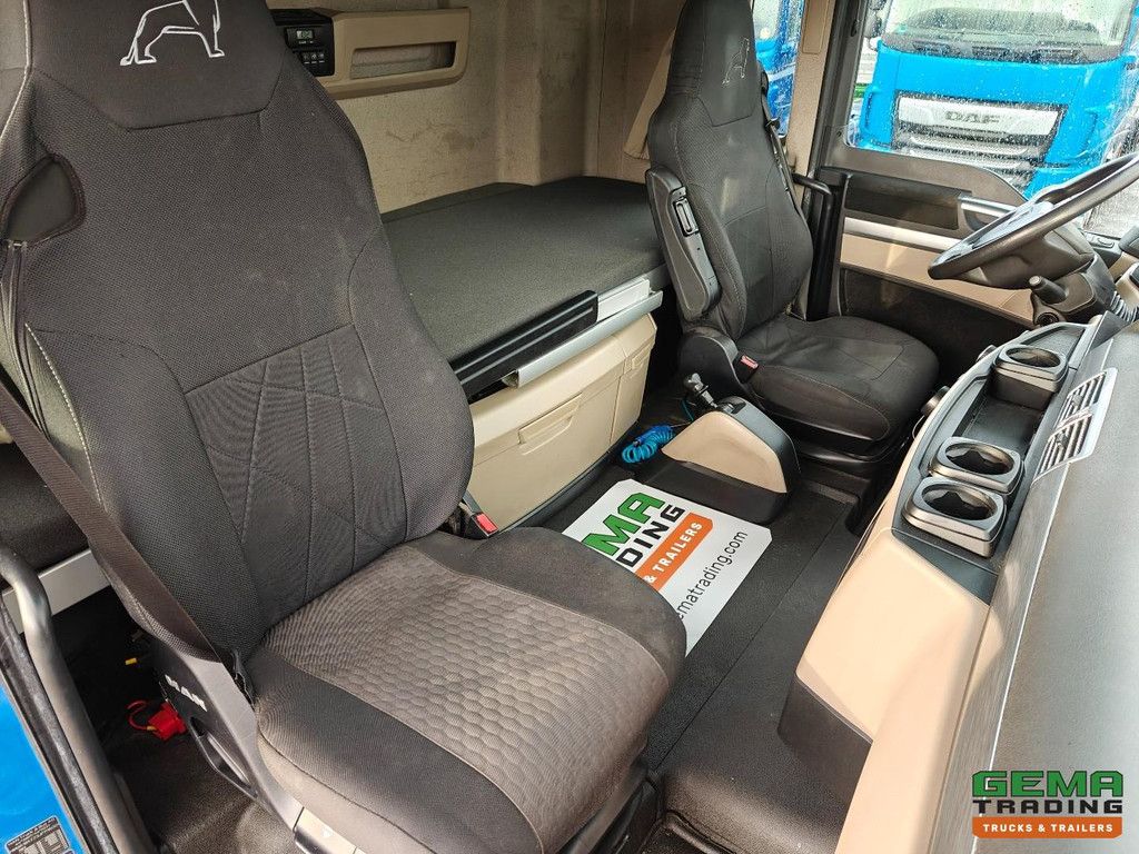 MAN TGX 26.500 6x2/4 XXL Euro6 - Retarder - SchuifzeilenCombi + VanHool 2-Assige Aanhangwagen - SmartTacho - StandAirco 12/2026 APK