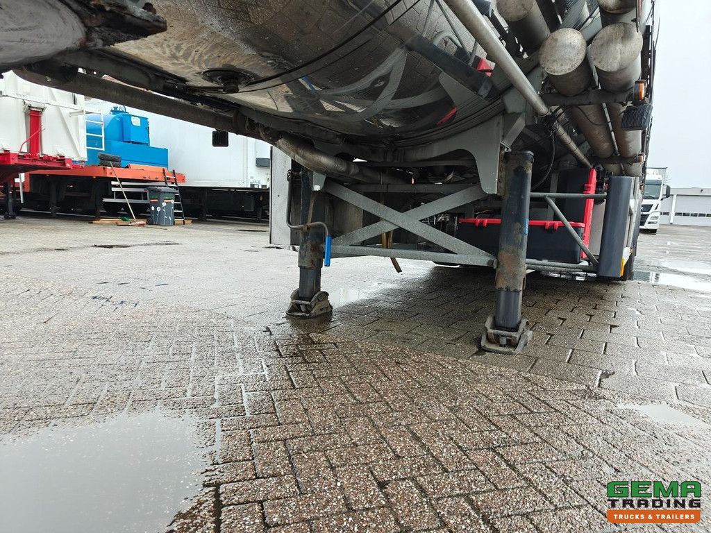 Gofa TSA 56 6Z 3-Achs SAF - Isolierter Tank 56350L - 6 Kammern - ADR - Hydraulische Entladepumpe - Alcoa - Generalüberholt - TOP!