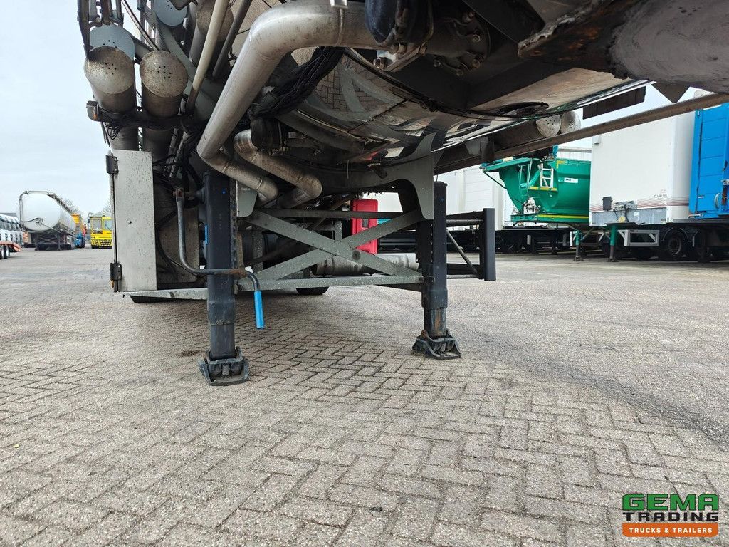 Gofa TSA56 6Z 3-Axle SAF - Lift/Steer Axle - ADR - Tank 56350L - 6 Compartments - Alcoa - 06/2026 MOT