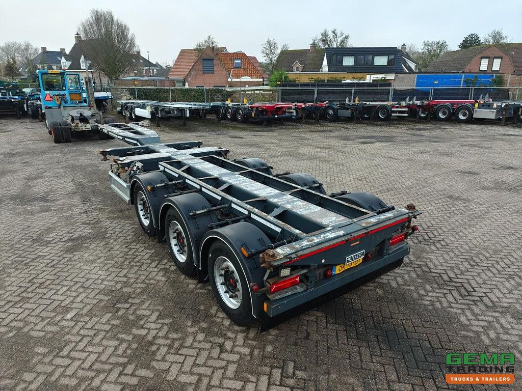 D-Tec FT-LS-S 3-axle SAF - MULTI - Disc brakes - Lift axle - 3x extendable - 04/2026 MOT