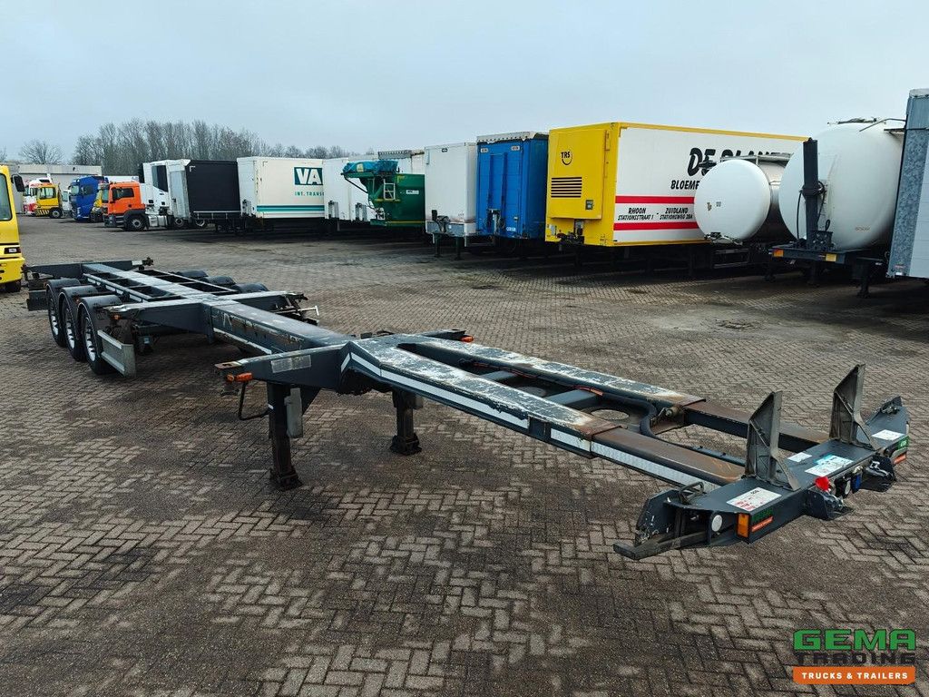 D-Tec FT-LS-S 3-axle SAF - MULTI - Disc brakes - Lift axle - 3x extendable - 04/2026 MOT