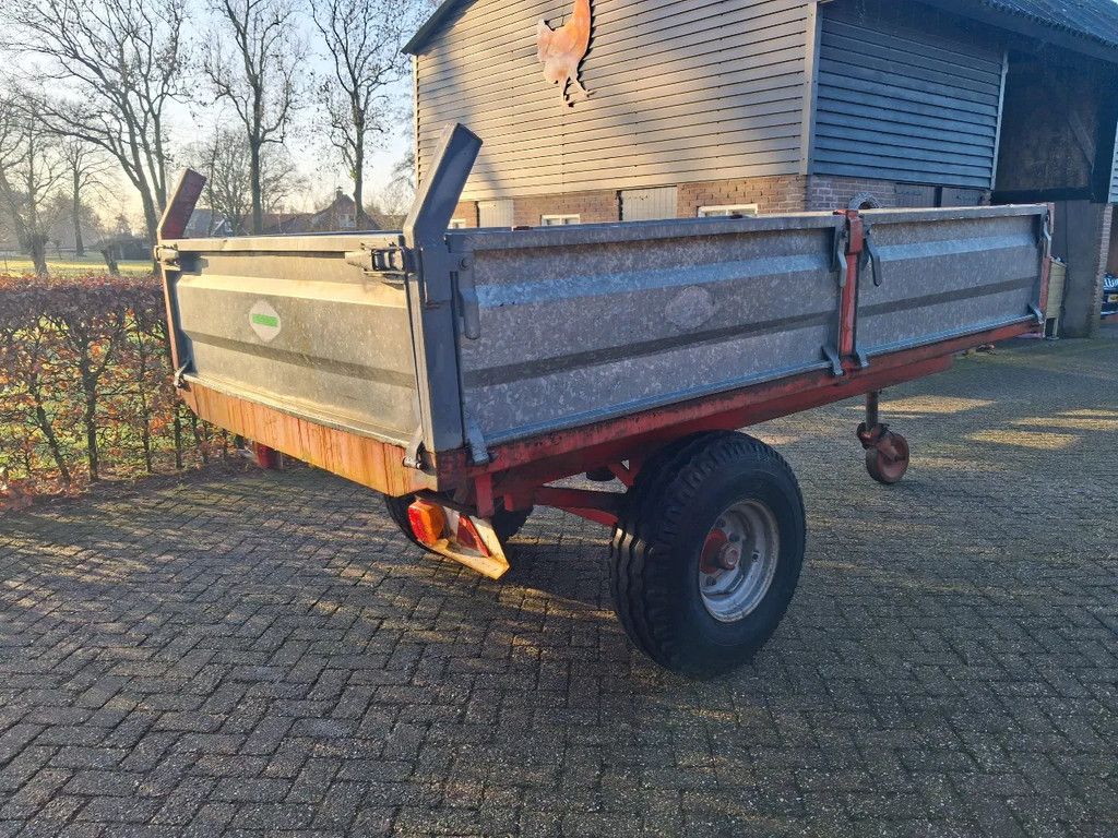 Agromet 3 zijdige Kipper/bakkenwagen