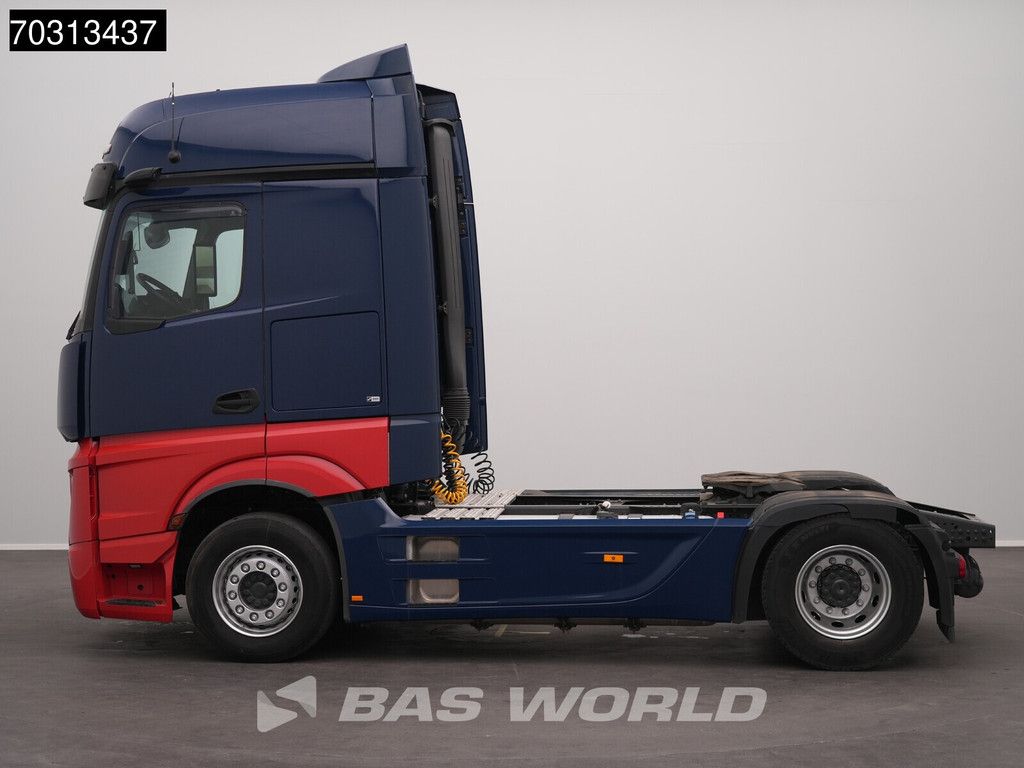 Mercedes Actros 1846 4X2 Bigspace Retarder Mirrorcam Navi