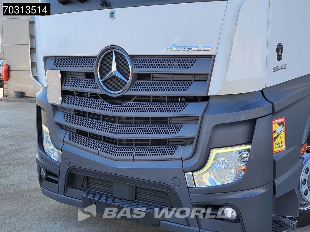 Mercedes Actros 1845 4X2 Bigspace Lowdeck Mirrorcam 2x Tank