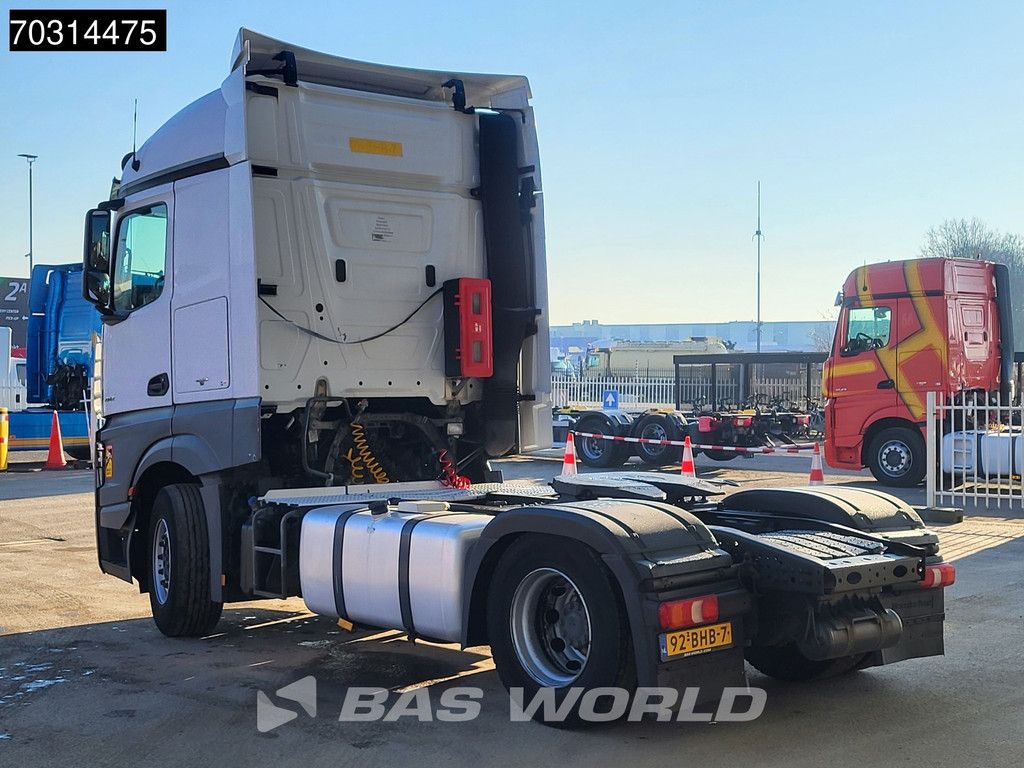 Mercedes Actros 1942 4X2 Streamspace NL-Truck APK/TUV 12-2026 2x Tank