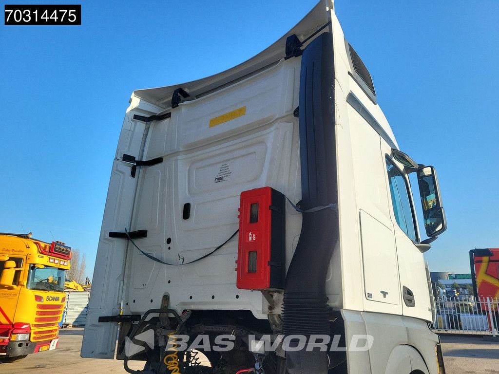 Mercedes Actros 1942 4X2 Streamspace NL-Truck APK/TUV 12-2026 2x Tank