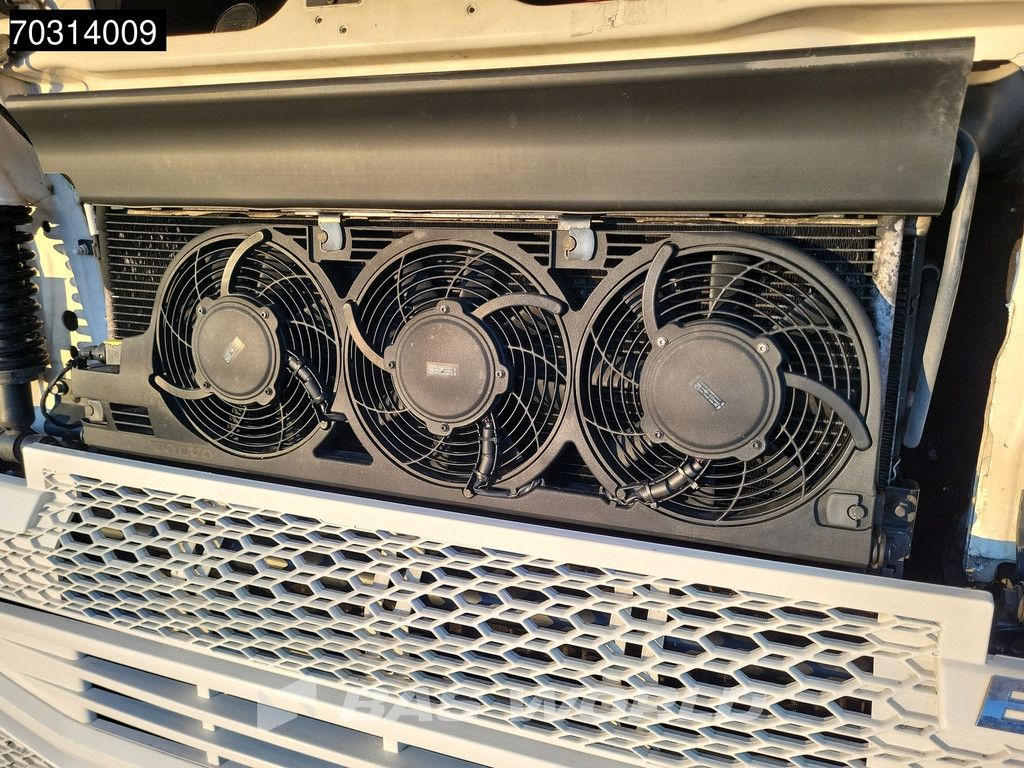 Volvo FH 420 4X2 XL I-ParkCool Leatherseats 2xTanks