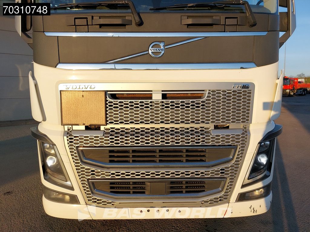 Volvo FH16 650 6X4 ADR Xenon Hydraulic