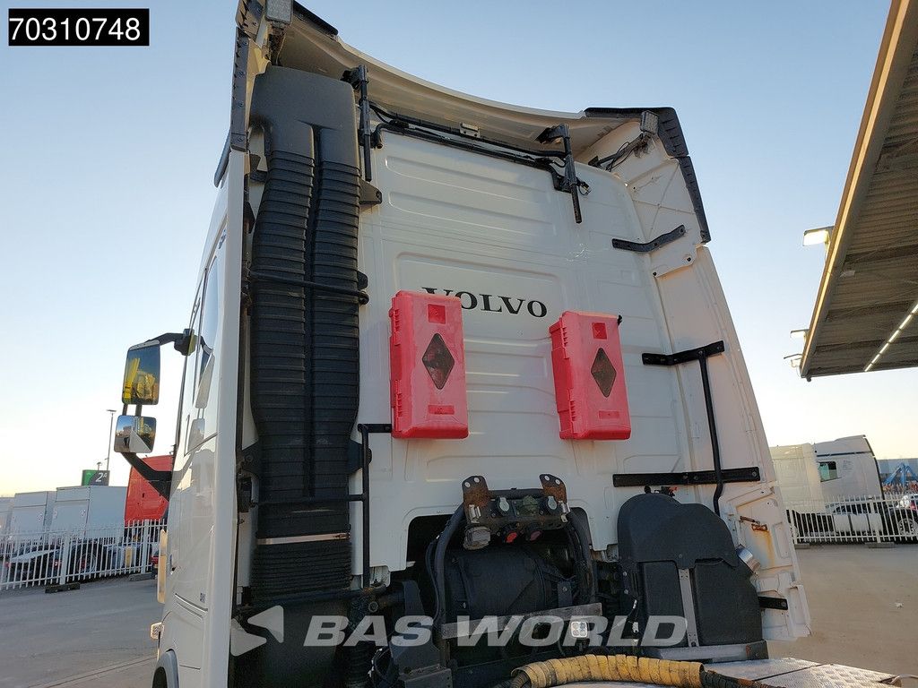 Volvo FH16 650 6X4 ADR Xenon Hydraulic