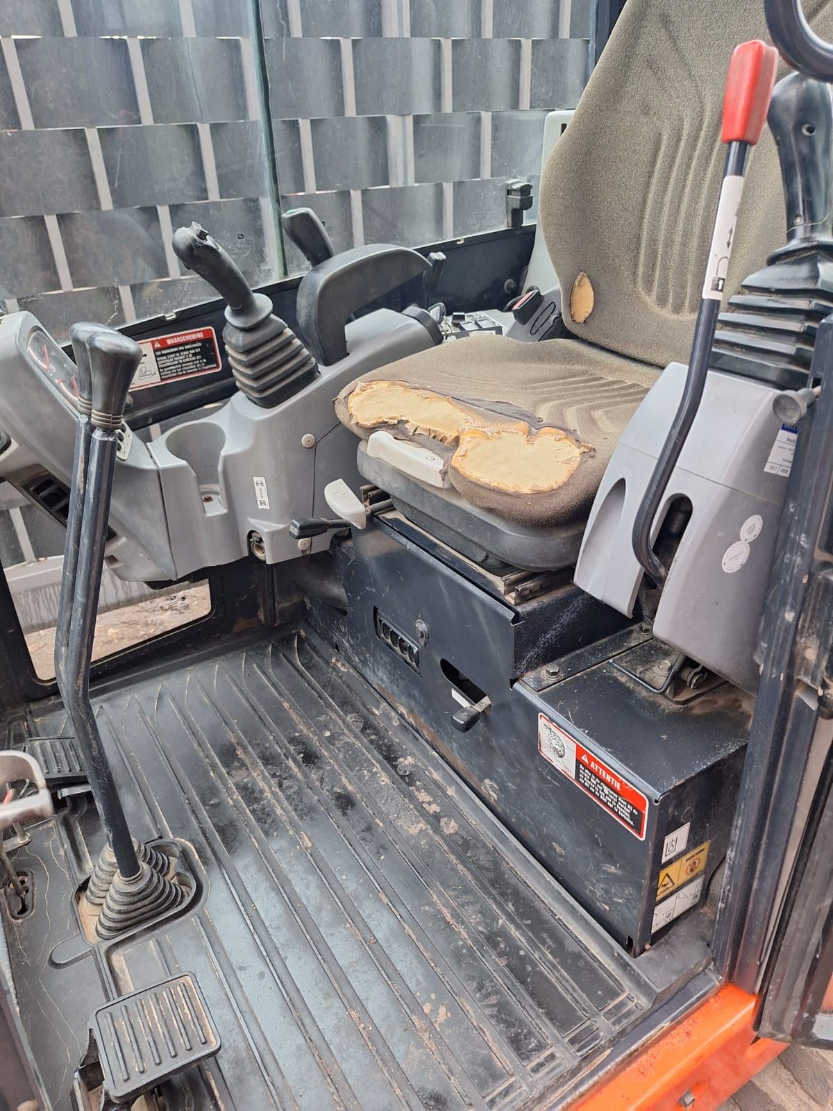 Kubota KX019 hitachi yanmar bobcat graafmachine cat takeuchi