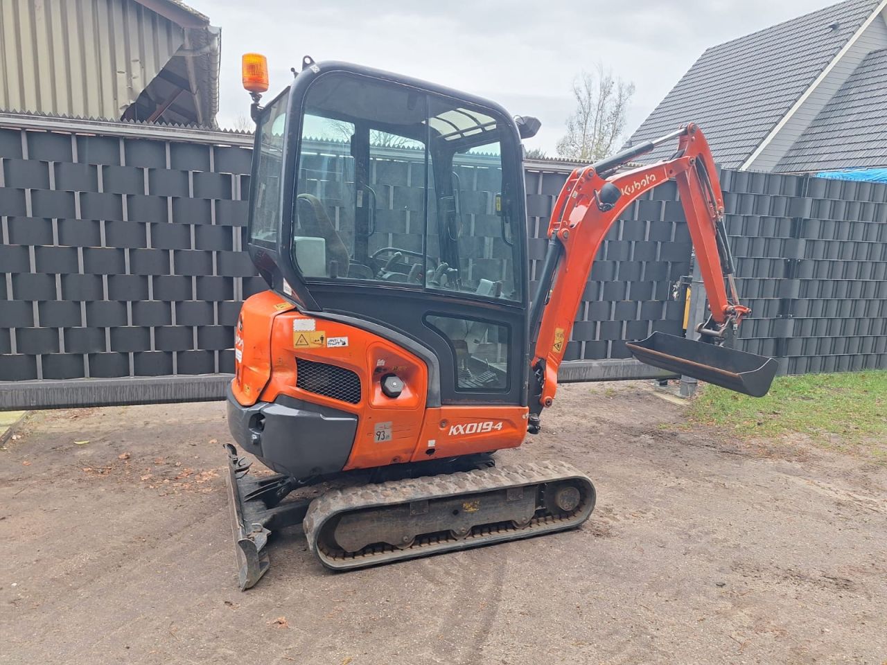 Kubota KX019 hitachi yanmar bobcat graafmachine cat takeuchi