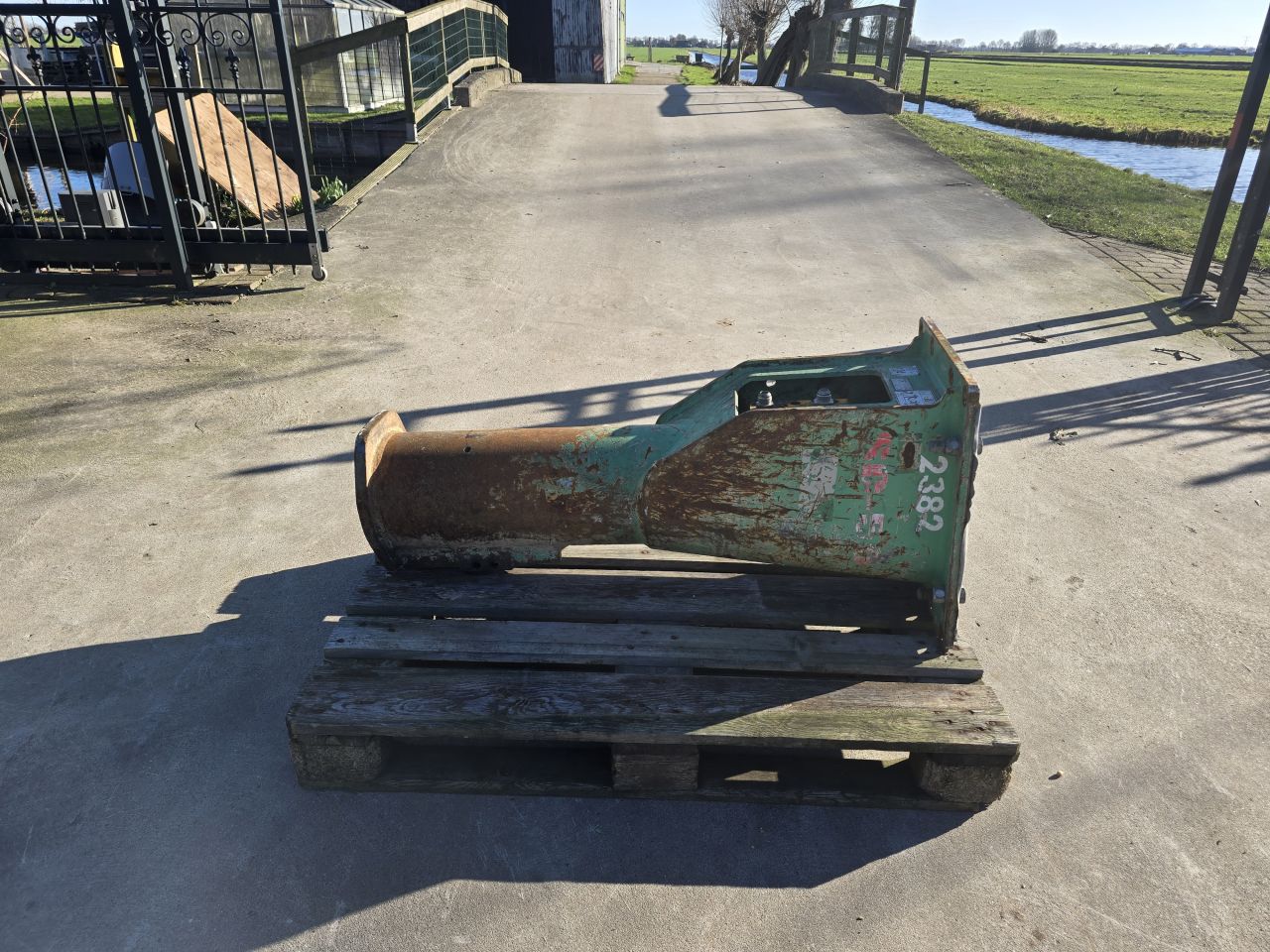 Montabert sc50 hydraulische sloophamer