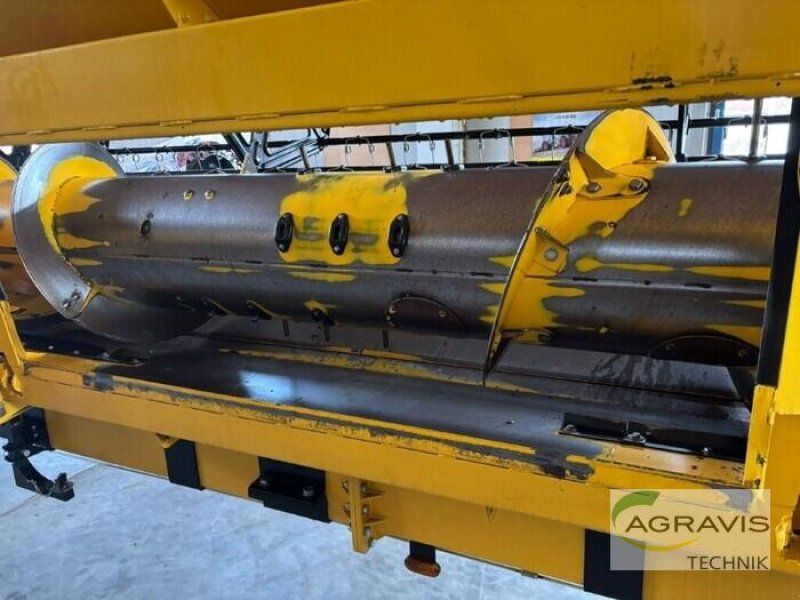 New Holland CR 9.90 RAUPE 12.5