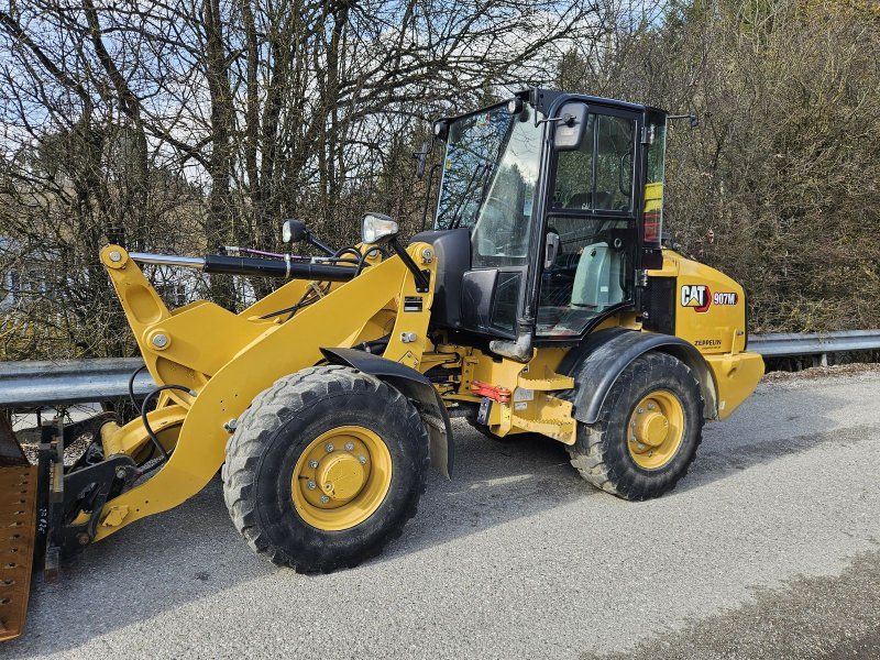 Cat 907 M