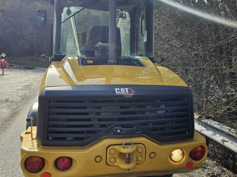 Cat 907 M