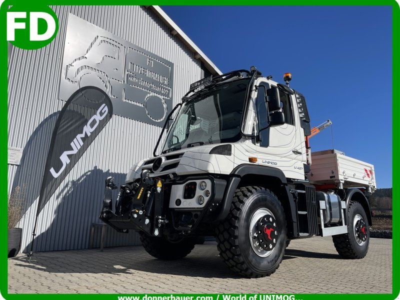 Mercedes-Benz Unimog U427 mit Mega Ausstattung , Ideal für Forst , THW uvm.