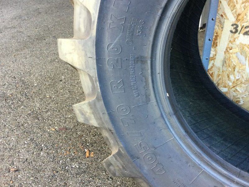 Michelin 405/70R20
