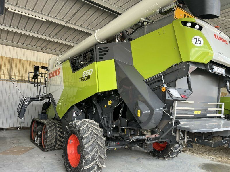Claas TRION 660 TT 4RM +V770