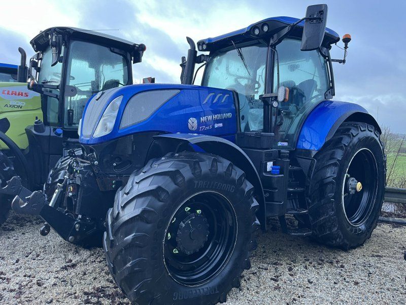 New Holland TRACTEUR NH T7.215 S